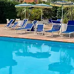 شقة فندقية Riviera 2*