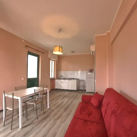 Aparthotel Riviera Pietra Ligure