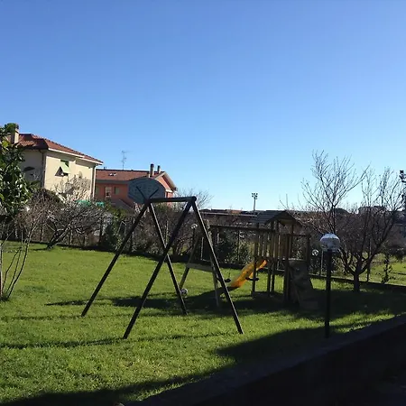 Riviera 2*
