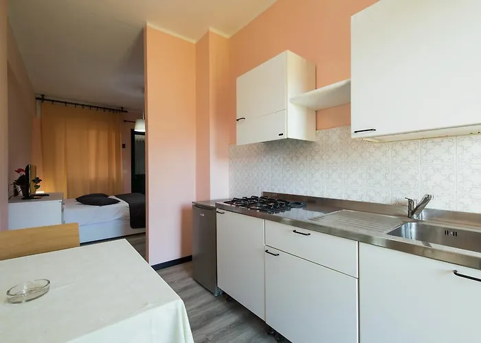 Riviera 2*